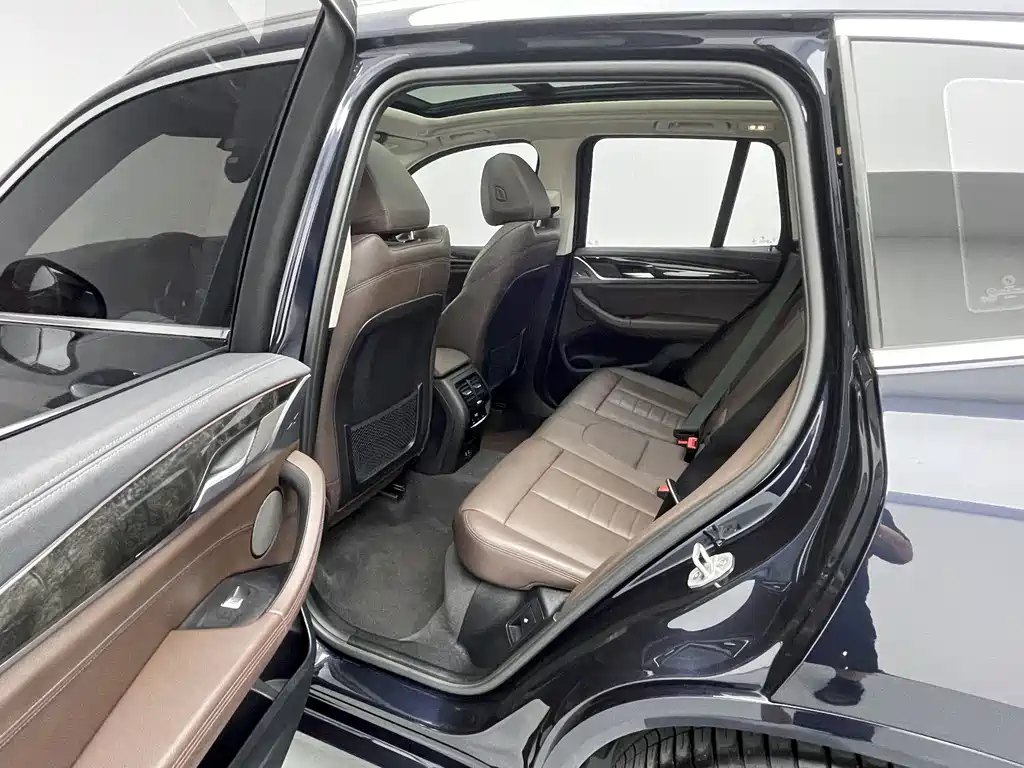 BMW X3 2021