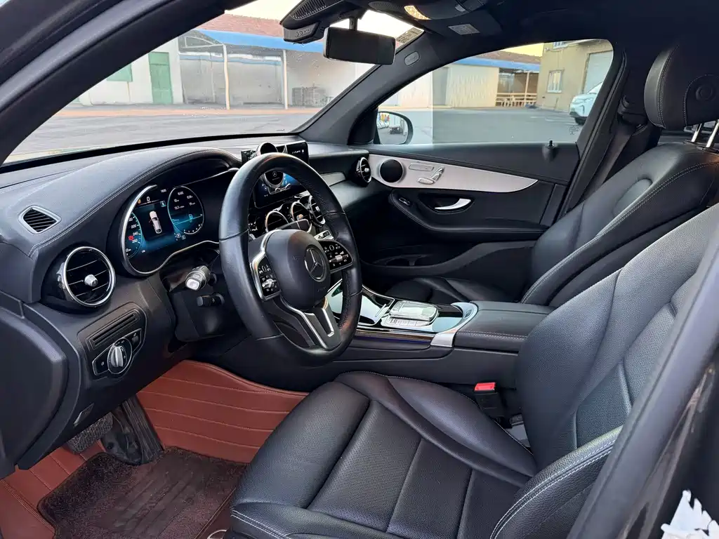 Mercedes-Benz GLC Coupe 2021 — фото 4