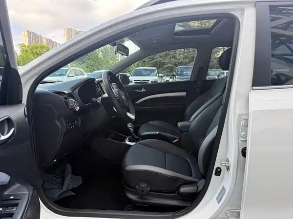 Kia KX1 2019