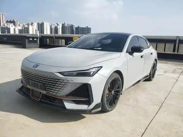 Changan UNI-V 2022
