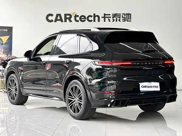 Porsche Cayenne 2013