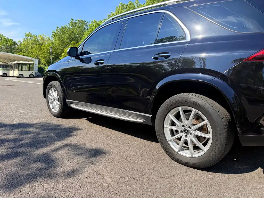 Mercedes-Benz GLE 2021