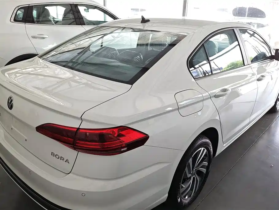 Volkswagen Bora 2026
