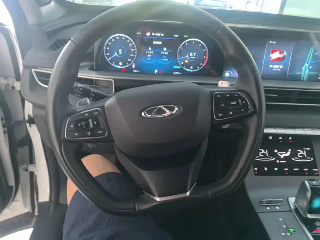 Chery Tiggo 8 PLUS 2023 — фото 11