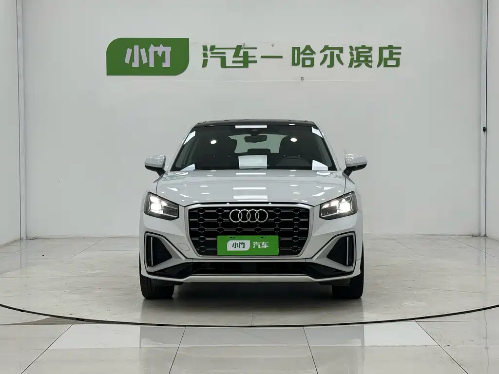 Audi Q2L 2022