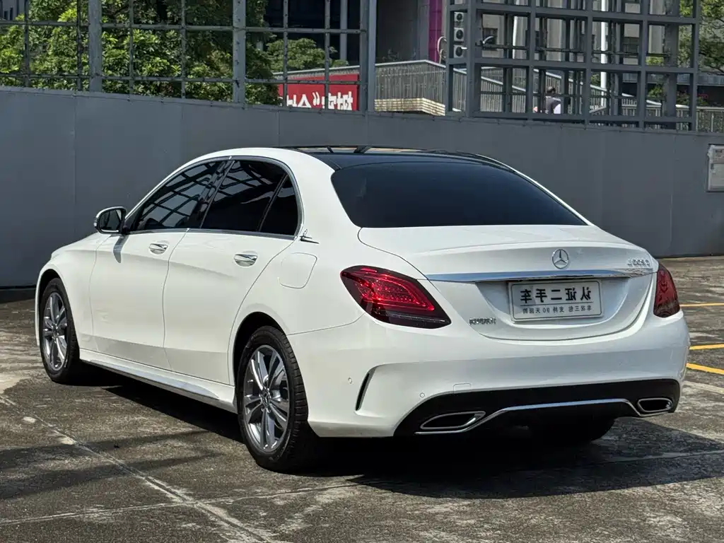 Mercedes-Benz C-Class 2021 — фото 10