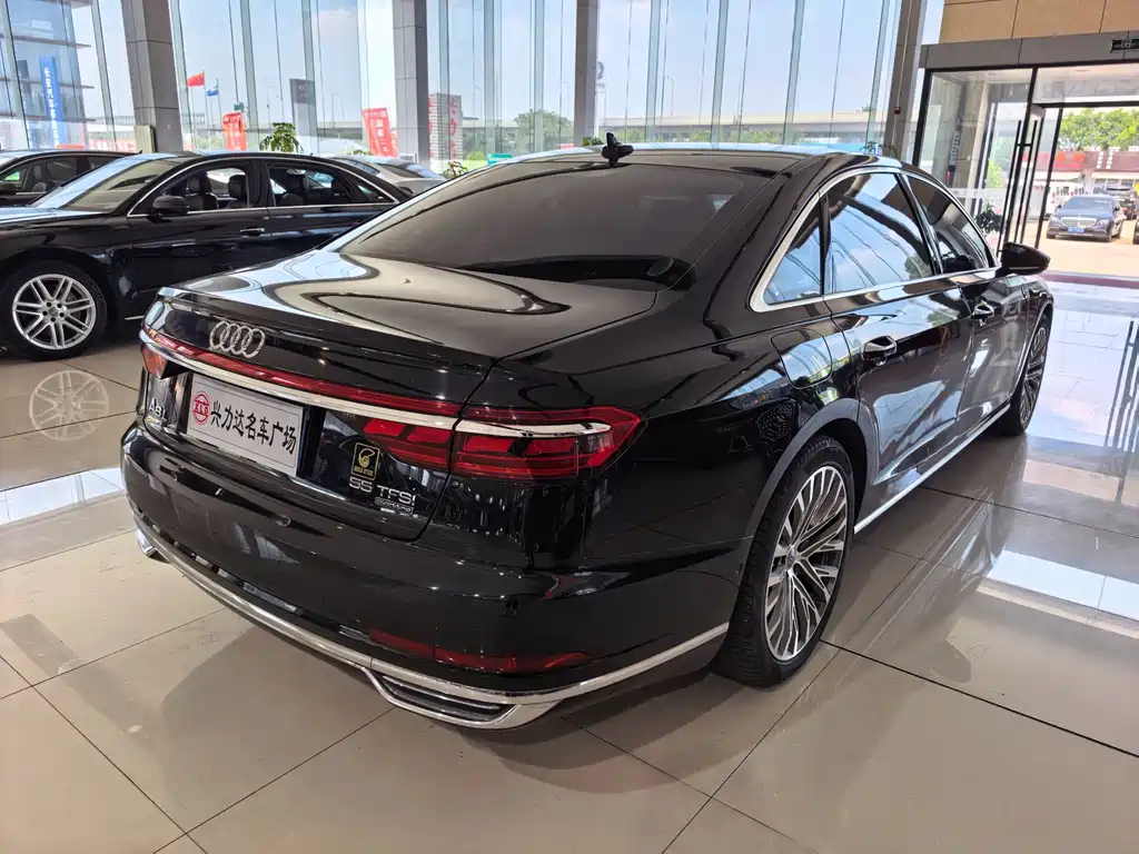 Audi A8 2019