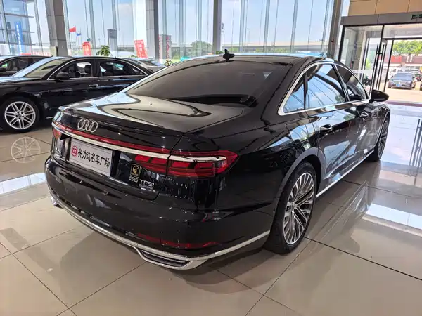 Audi A8 2019