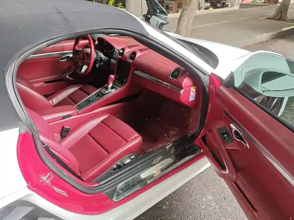 Porsche 718 2020