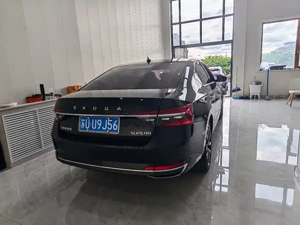 Skoda Superb 2023