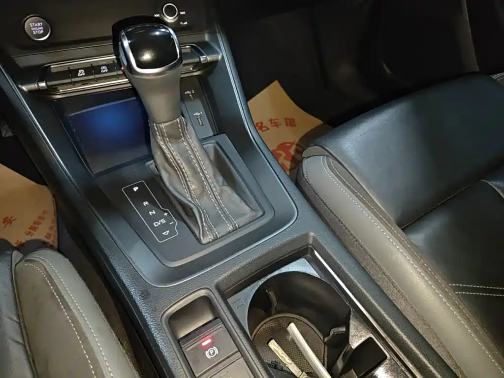 Audi Q3 Sportback 2021 — фото 14
