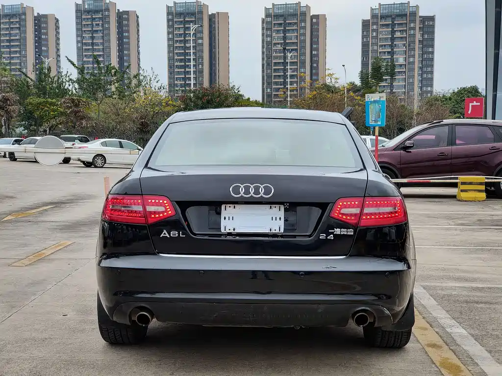 Audi A6L 2012