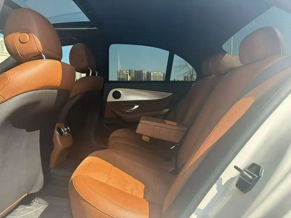 Mercedes-Benz E-Class 2018