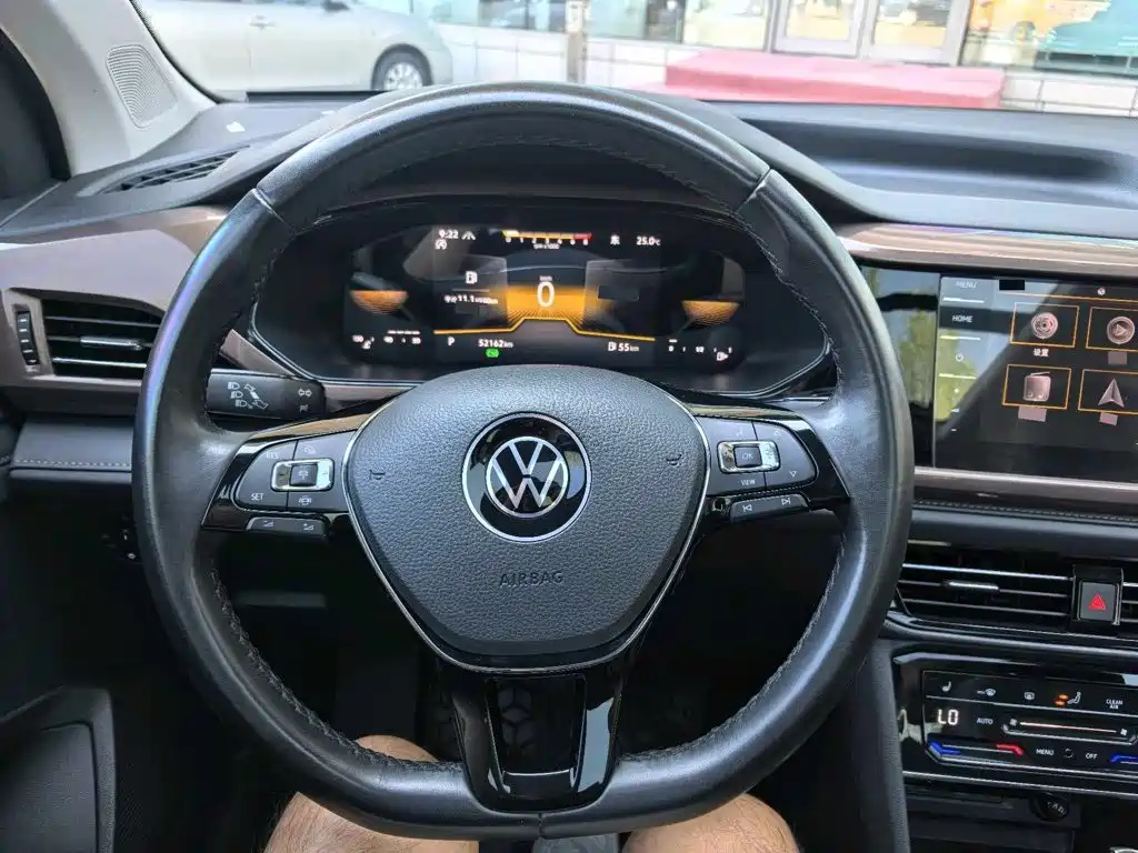 Volkswagen Tharu 2022 — фото 14