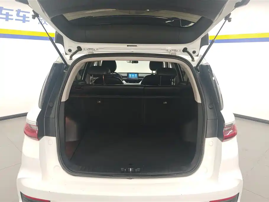 Geely Vision X6 2020