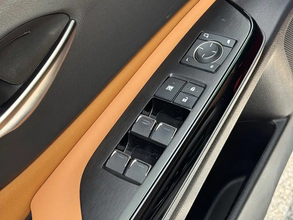 Lexus ES 2024 — фото 13