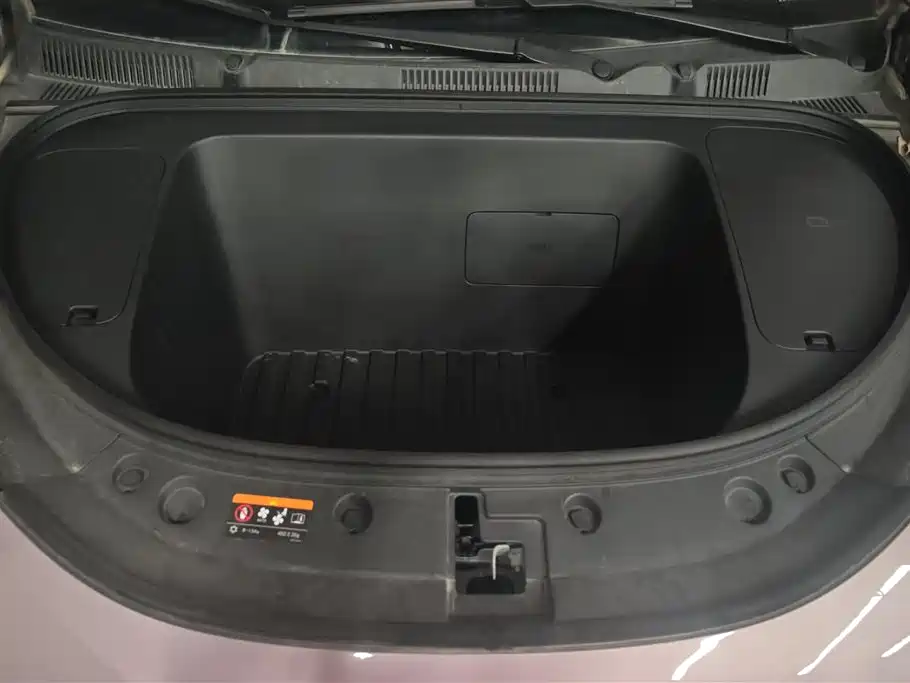 Geely Galaxy Starwish 2025 — фото 10