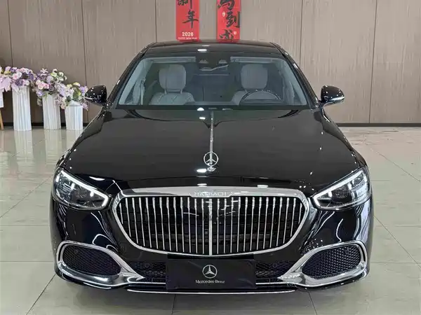 Mercedes-Benz Maybach S-Class 2024