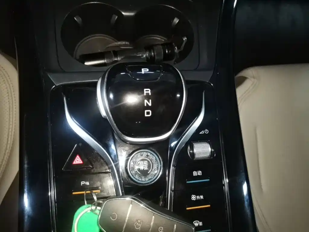 BYD Qin PLUS 2023 — фото 14