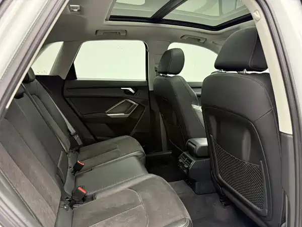 Audi Q3 2021