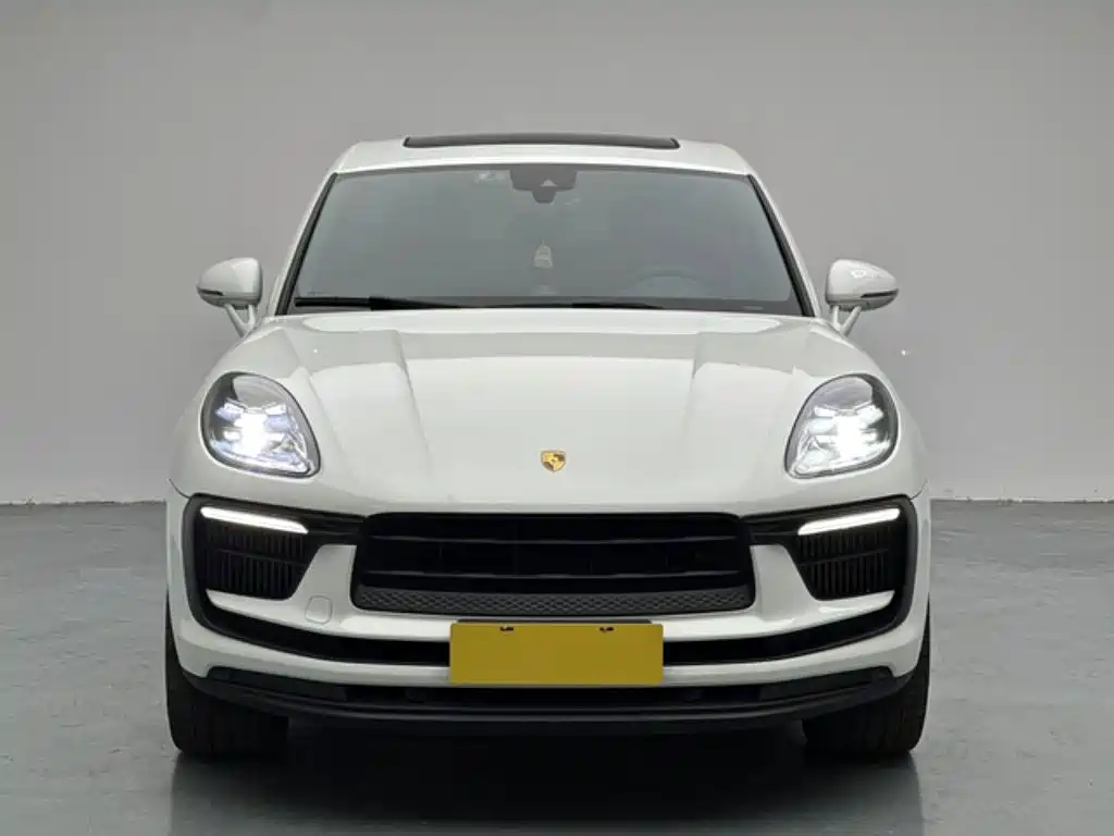 Porsche Macan 2023 — фото 2