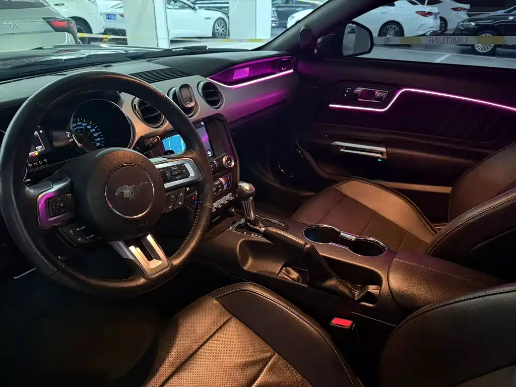 Ford Mustang 2017 — фото 4