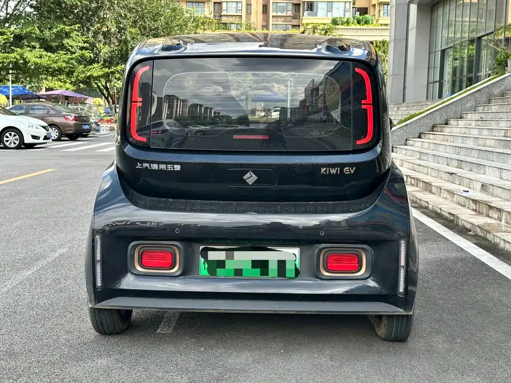 Baojun Kiwi EV 2021 — фото 9