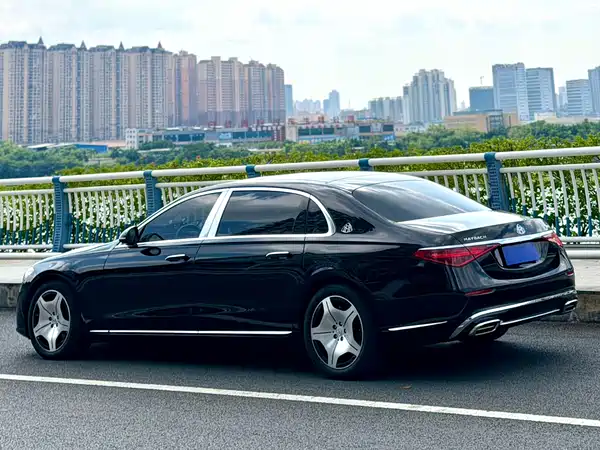 Mercedes-Benz Maybach S-Class 2024