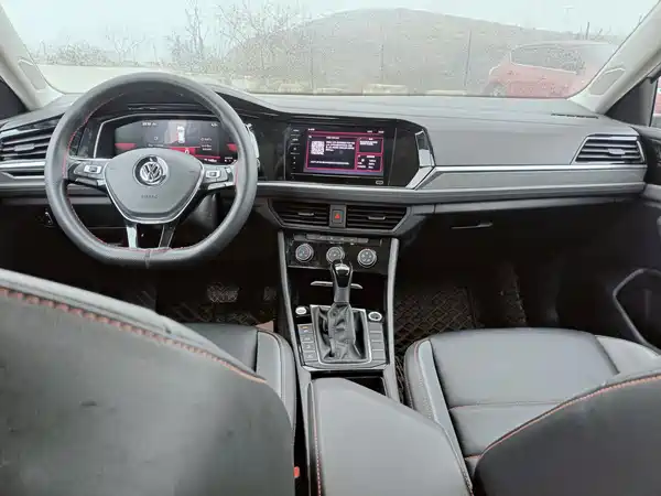 Volkswagen Sagitar 2021