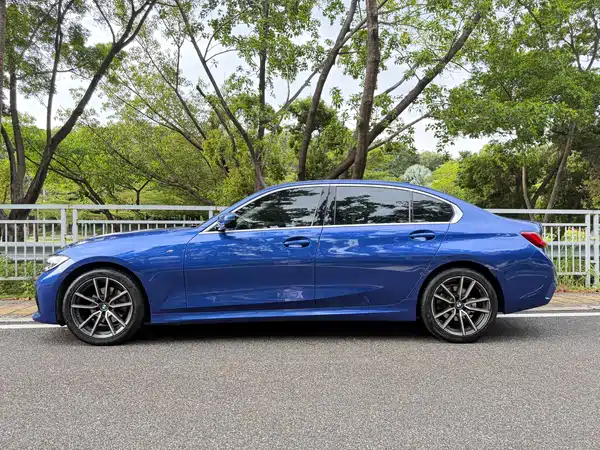 BMW 3 Series 2020