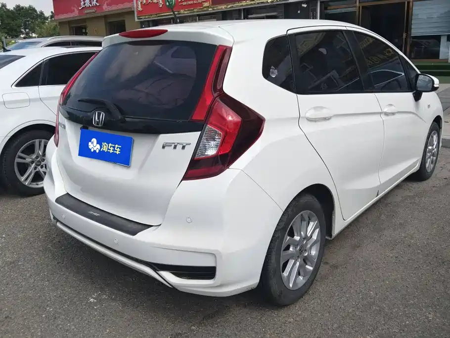 Honda Fit 2018