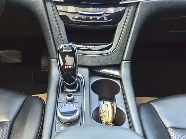 Cadillac XT6 2020
