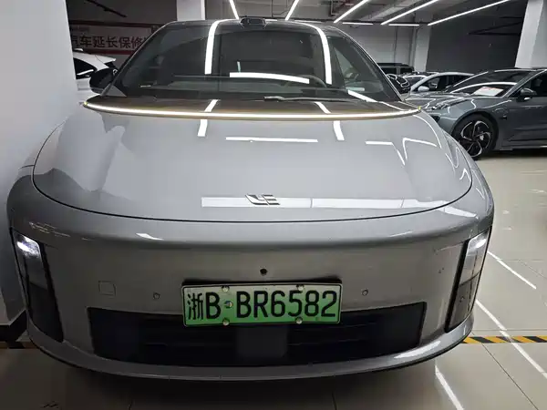 Li Auto i6 2026