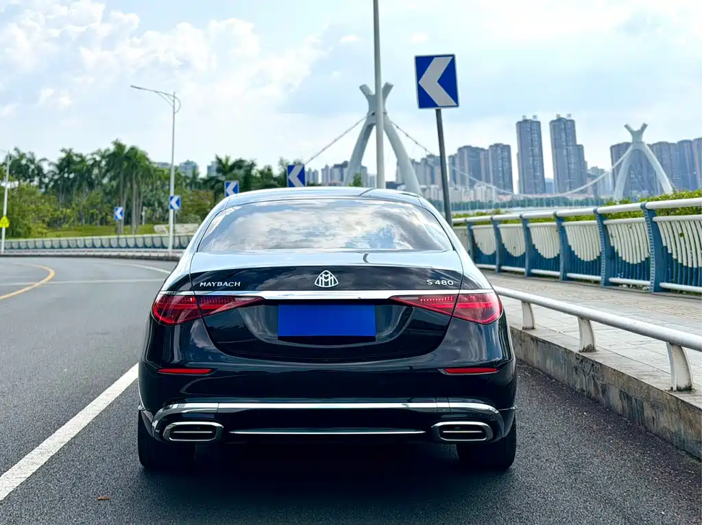 Mercedes-Benz Maybach S-Class 2024 — фото 6