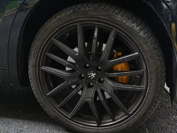 Maserati Levante 2021