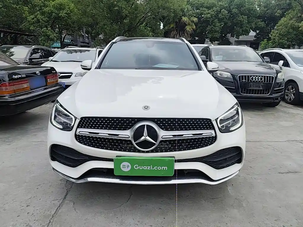 Mercedes-Benz GLC 2023