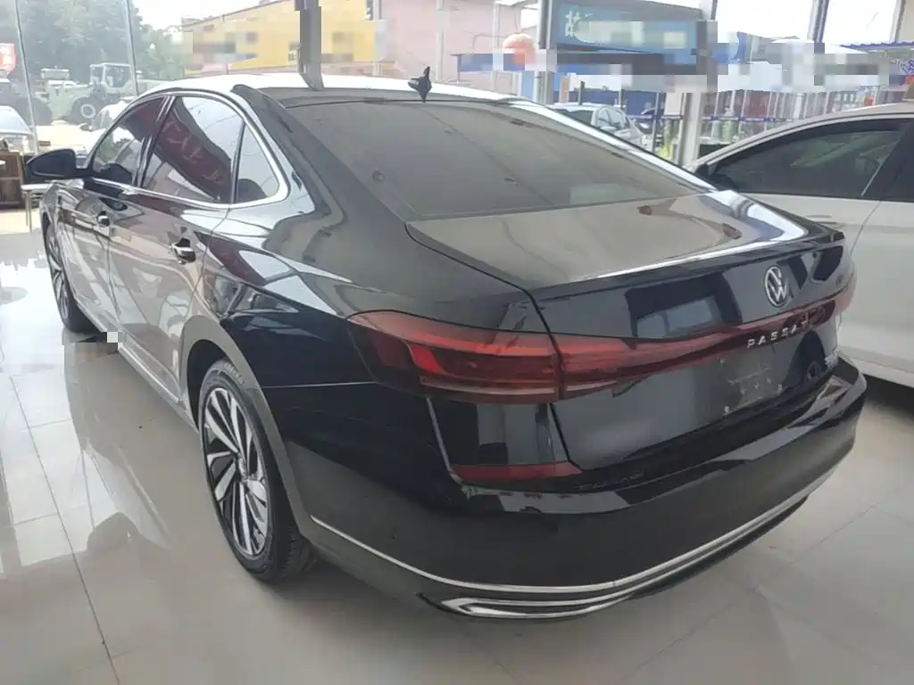 Volkswagen Passat 2024