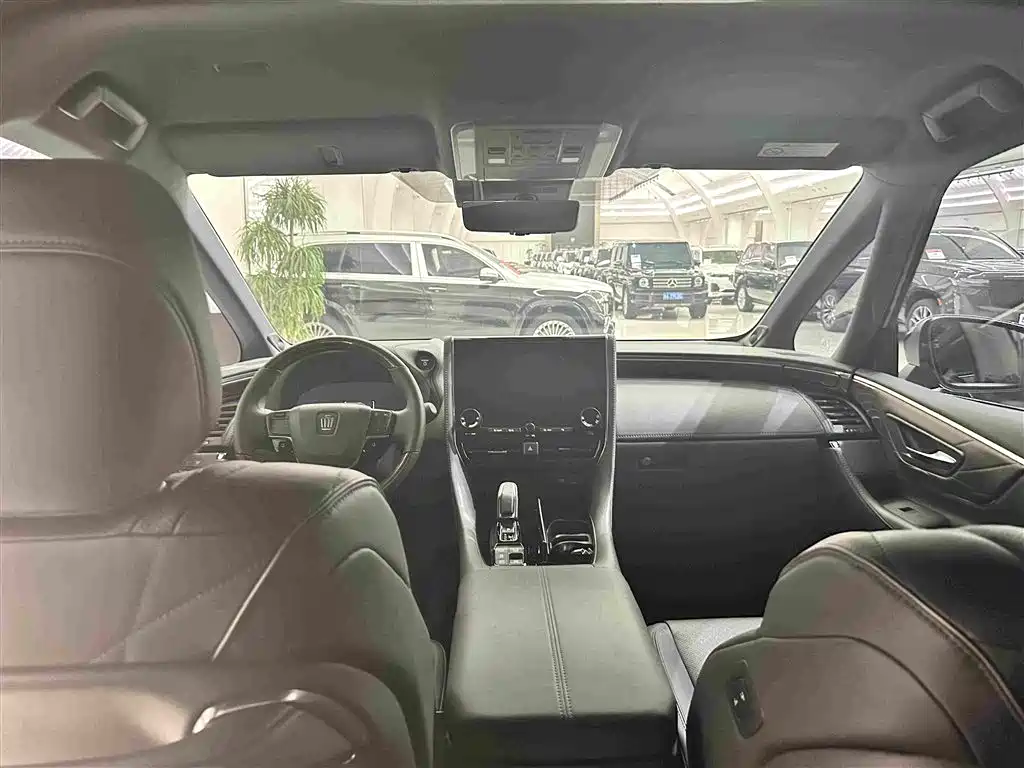 Toyota Vellfire 2024 — фото 18
