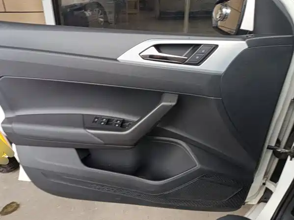 Volkswagen Polo 2021