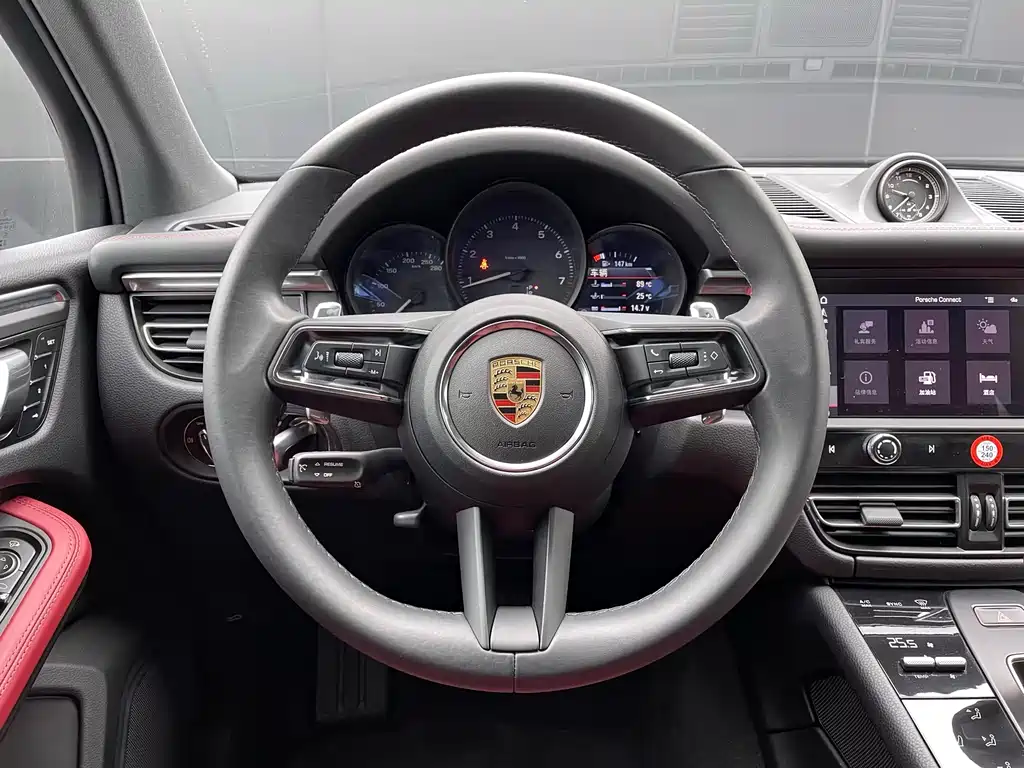 Porsche Macan 2025 — фото 10