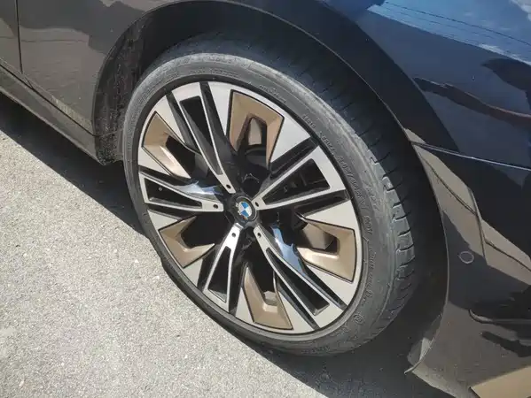 BMW 5 Series 2024