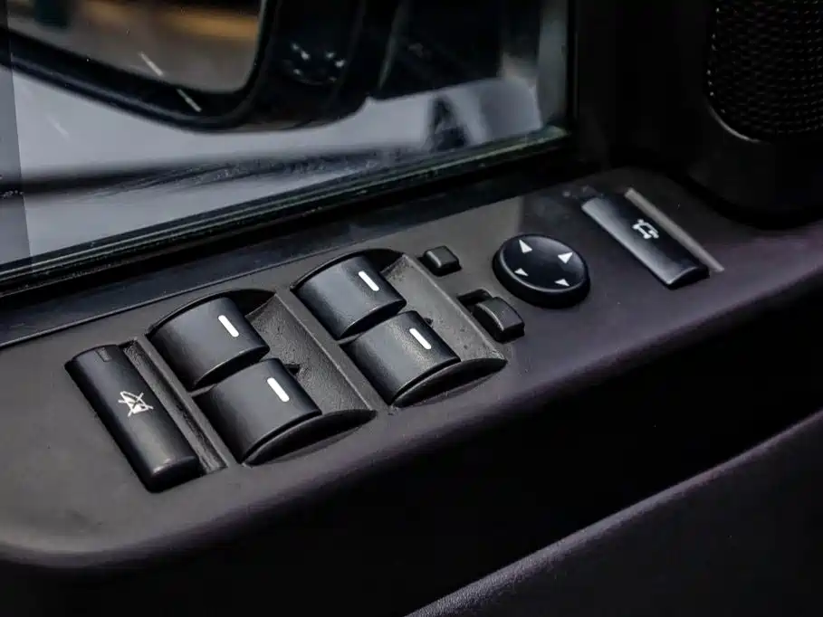Land Rover Range Rover 2008 — фото 12