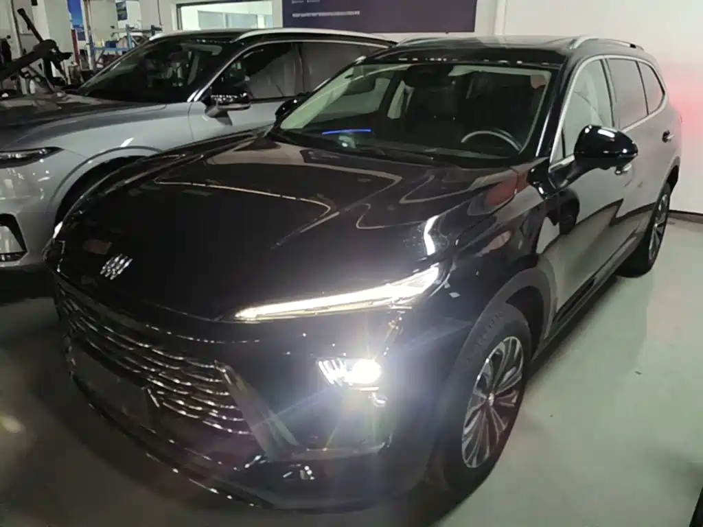 Buick Envision Plus 2024