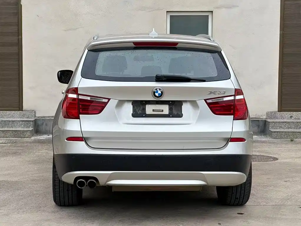 BMW X3 2014 — фото 8