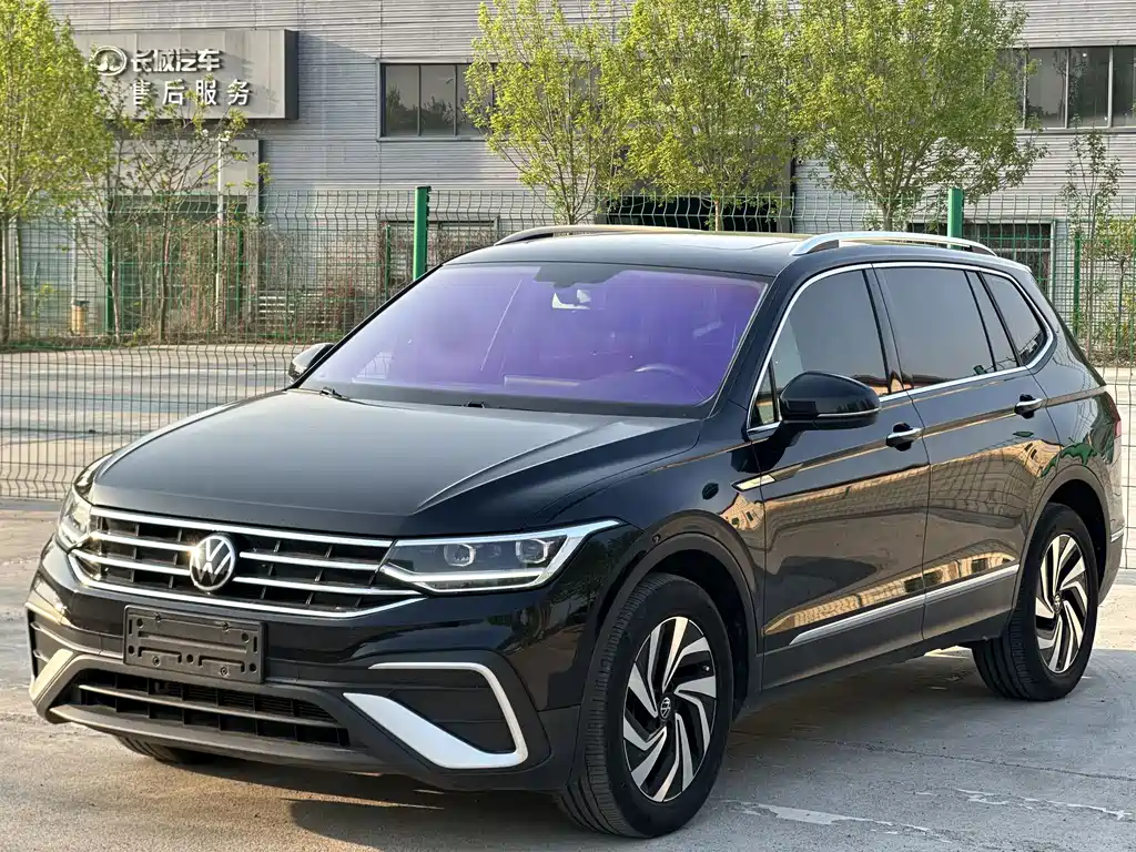 Volkswagen Tiguan L 2022