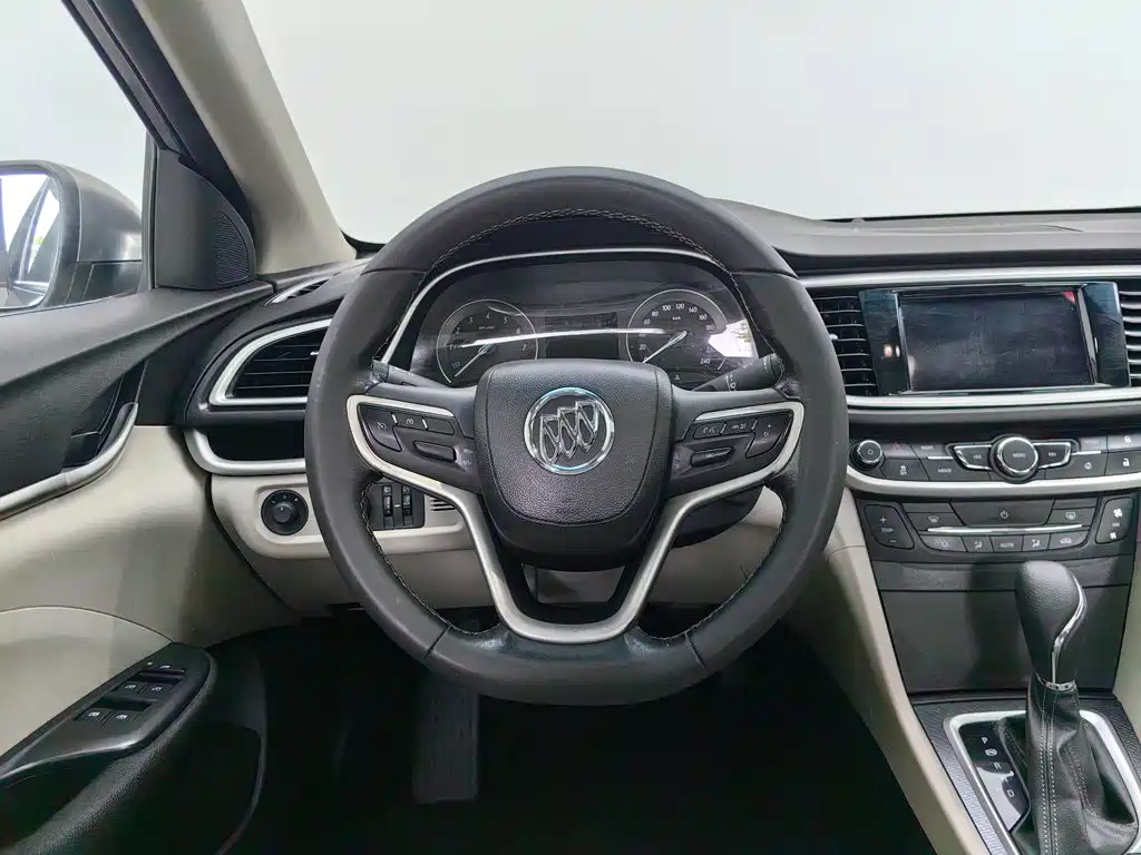 Buick Excelle GT 2019 — фото 11