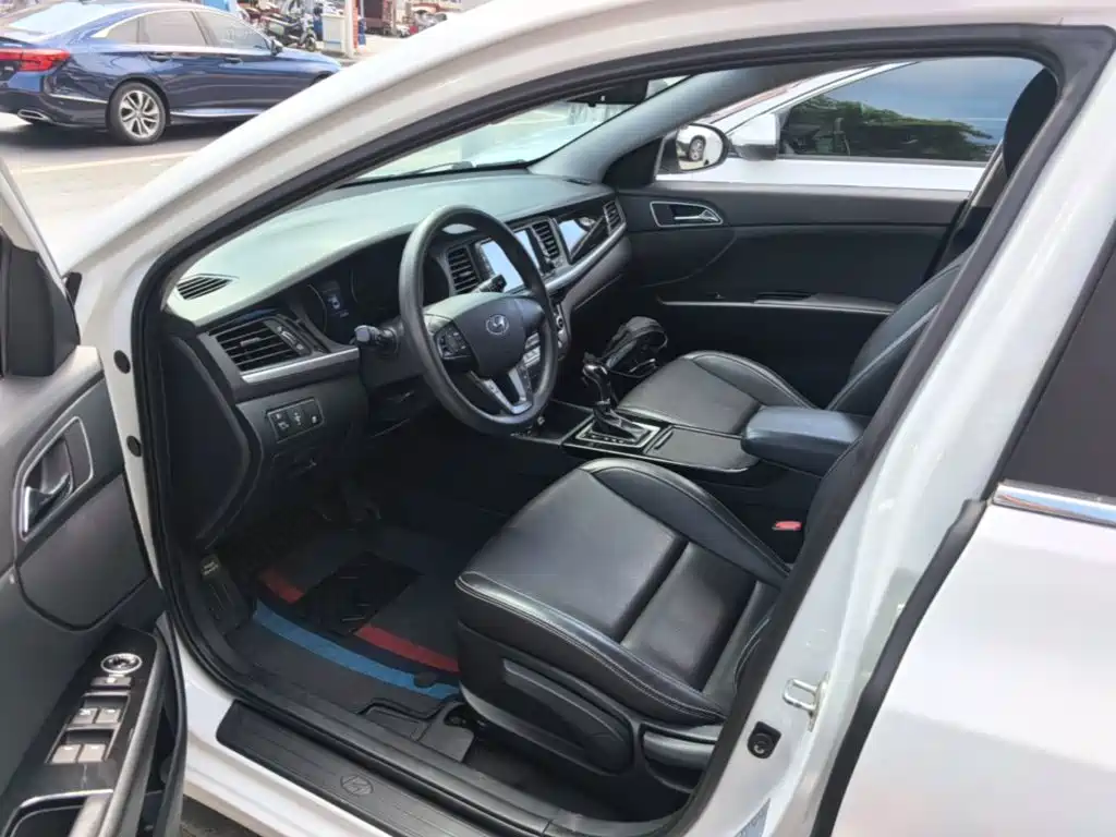 Hyundai Mistra 2017 — фото 16