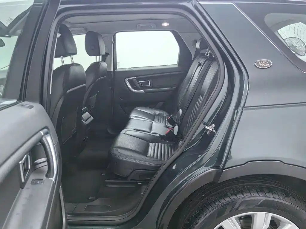 Land Rover Discover Shenxing 2015 — фото 15