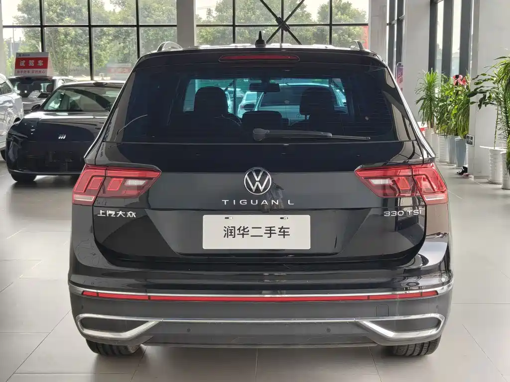 Volkswagen Tiguan L 2022