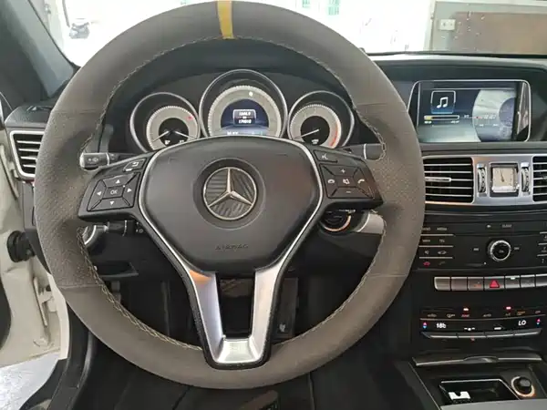 Mercedes-Benz E-Class 2016